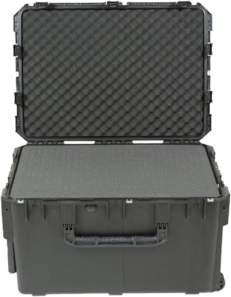 SKB 3I-3021-18BC iSeries 30.5' x 21' x 18' - Cubed Foam w/Wheels, Black