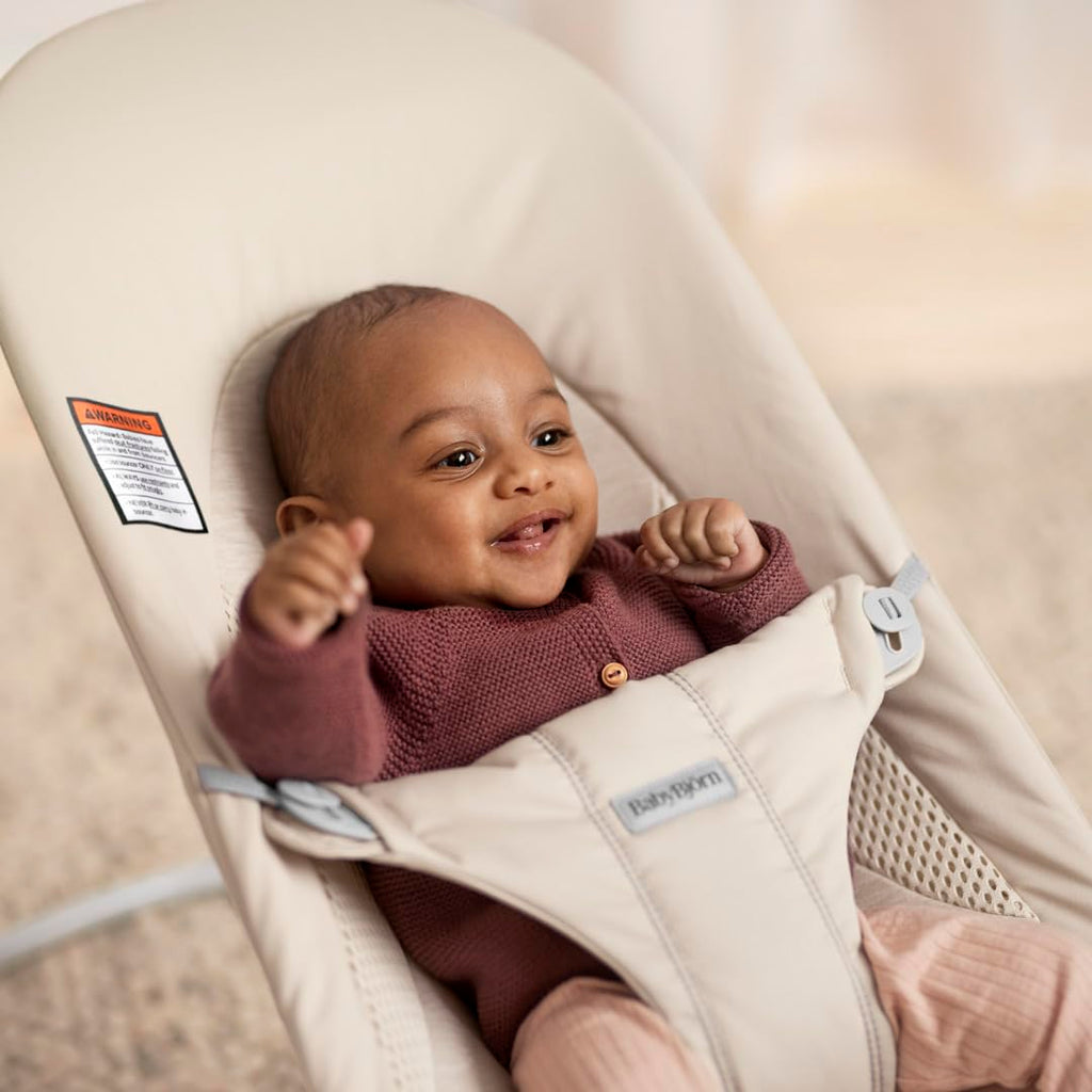 BabyBjörn Bouncer Balance Soft, Light Beige, Woven/Jersey, Tri-Fabric | 2-in-1 Adjustable Baby Bouncer Seat and Toddler Chair, Newborn to Toddler (8-29 lbs), 4 Positions, Lightweight & Portable