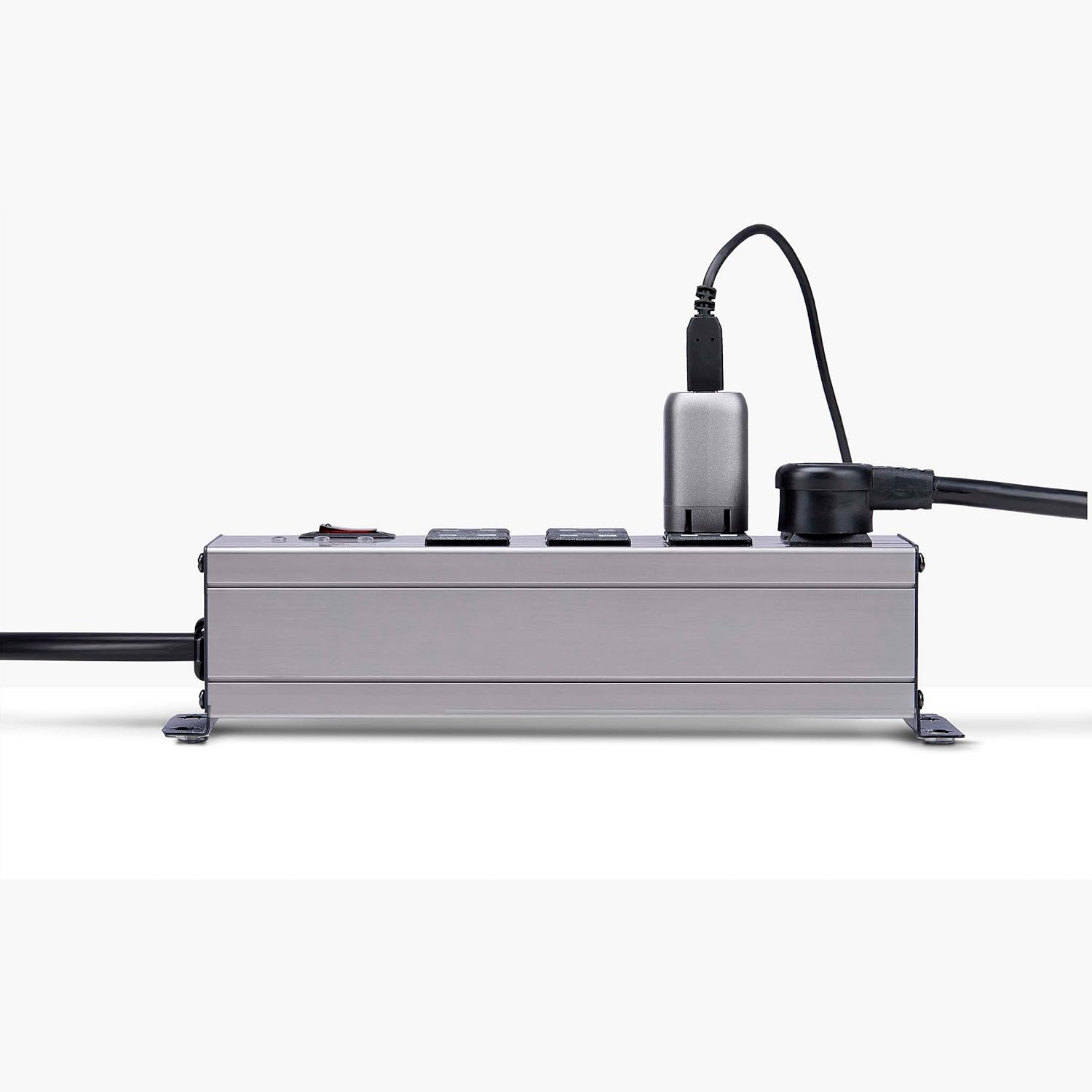 StarTech.com Flat Plug 8-Outlet Heavy Duty Industrial Power Strip 125V/15A with Surge Protector, EMI/RFI Isolation, Mountable PDU, 12ft/3.6m Extension Power Cord, NEMA 5-15P/R, TAA