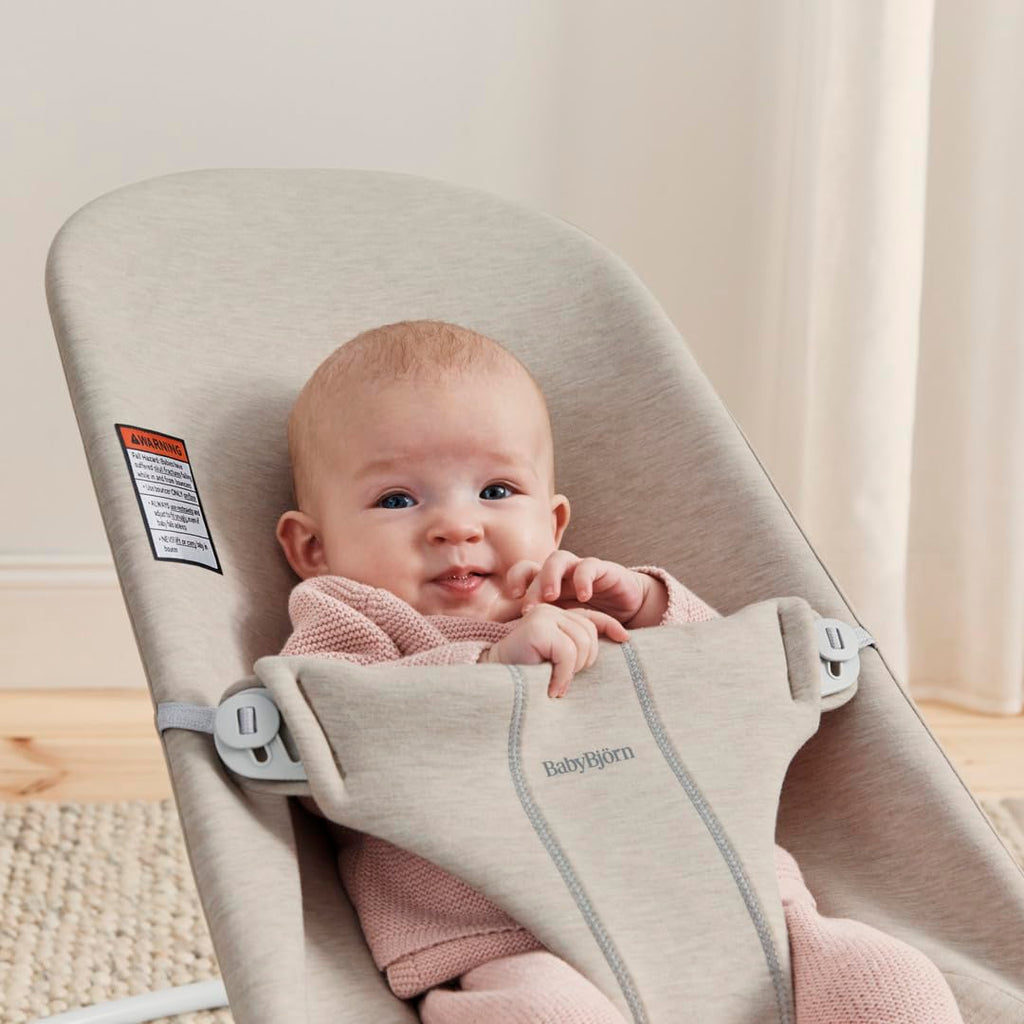 BabyBjörn Bouncer Bliss, Light Beige, 3D Jersey | 2-in-1 Adjustable Baby Bouncer Seat and Toddler Chair, Newborn to Toddler (8-29 lbs), 4 Positions, Lightweight & Portable