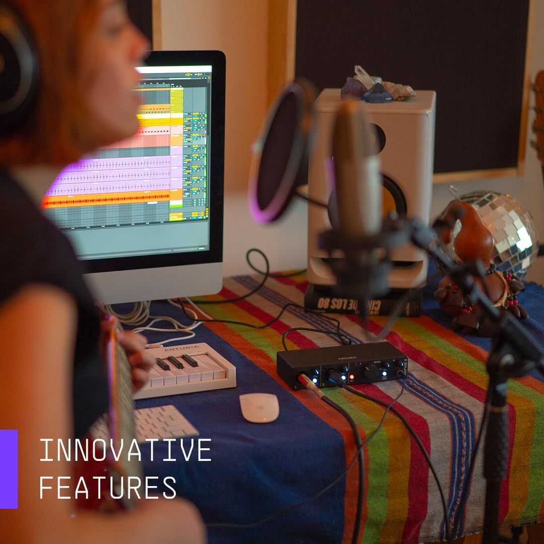 Arturia MiniFuse 1 - Compact USB Audio Interface with Creative Software for Recording, Production, Podcasting, Guitar - Black