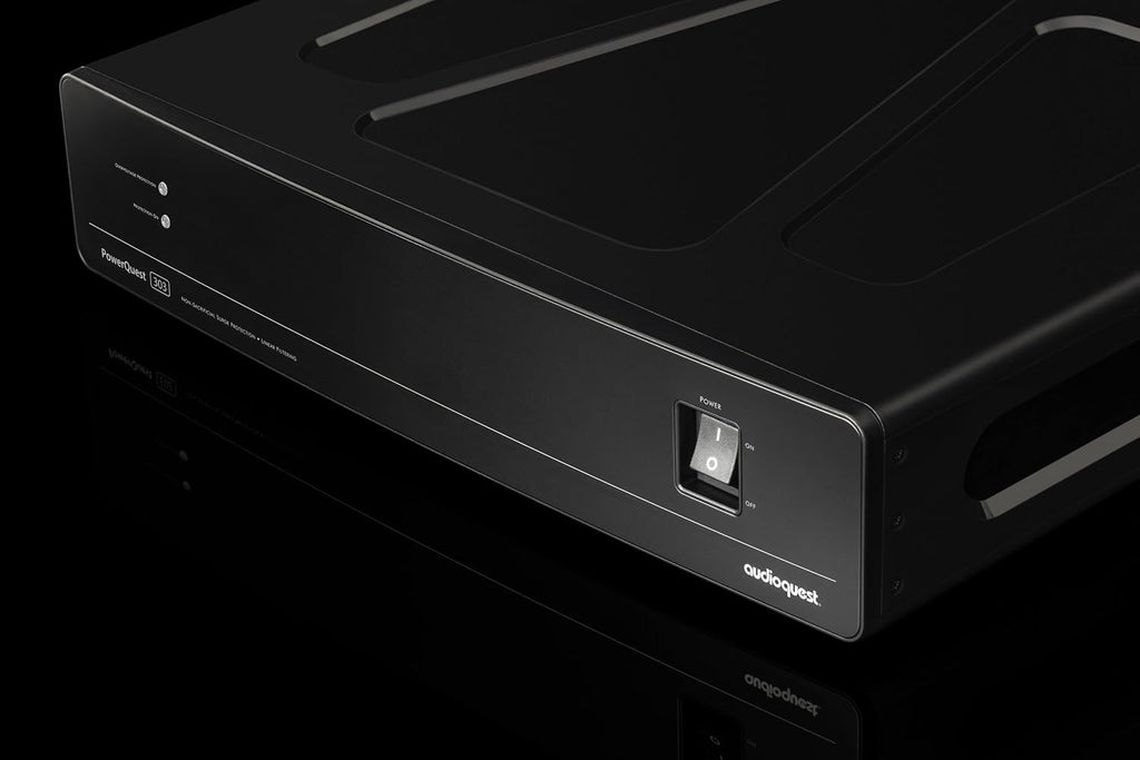 AudioQuest PowerQuest 303 12-Outlet Power Conditioner with Non-Sacrificial Surge Protection (North America)