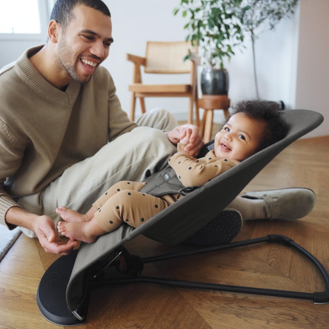 BabyBjörn Bouncer Balance Soft, Dark Gray, Woven/Jersey, Tri-Fabric | 2-in-1 Adjustable Baby Bouncer Seat and Toddler Chair, Newborn to Toddler (8-29 lbs), 4 Positions, Lightweight & Portable