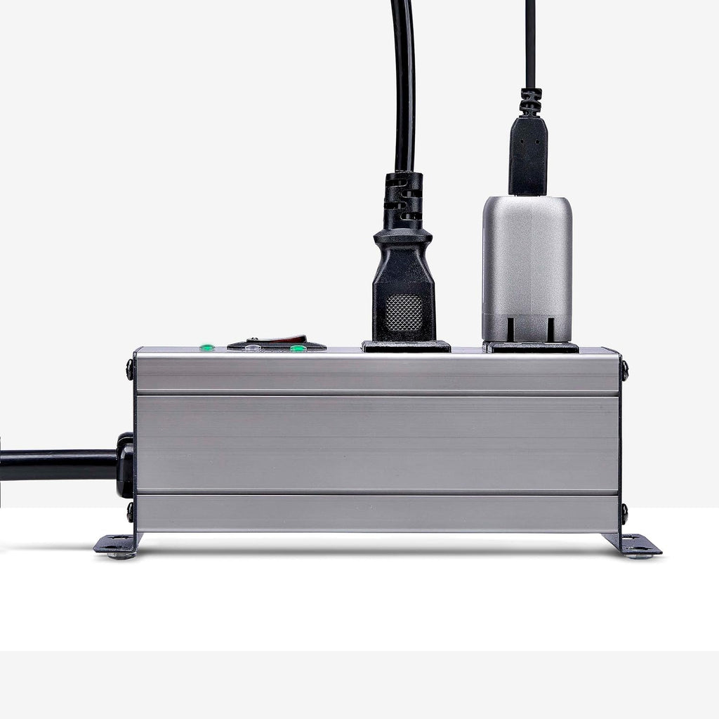 StarTech.com Flat Plug 4-Outlet Heavy Duty Industrial Power Strip 125V/15A with Surge Protector, EMI/RFI Isolation, Mountable PDU, 8ft/2.4m Extension Power Cord, NEMA 5-15P/R, TAA