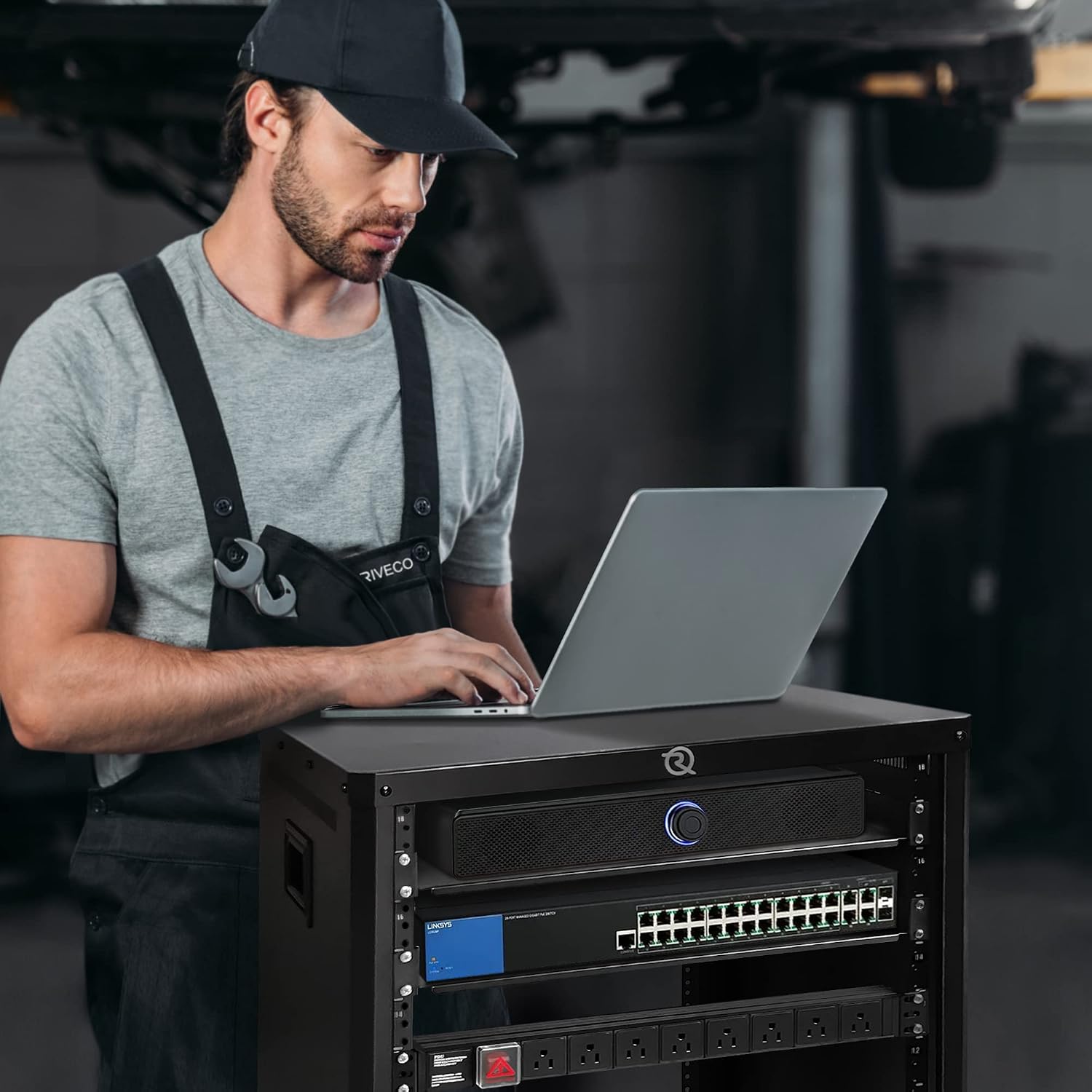 RIVECO 15U Network & Audio Rack with Feet & Wheels, Obtuse Angel Server Rack Cabinet, Rolling Studio Rack Case with Adjustable Depth Rails for 19' Stereo Recording & IT Equipment Mounting 1PCS