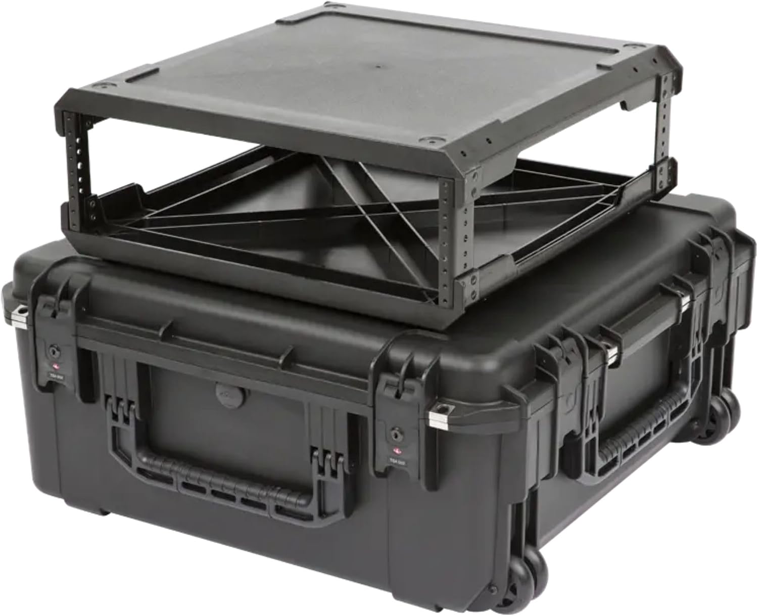 SKB iSeries 3U Fly Rack, Waterproof Polypropylene Hard Case with Durable Latches for Travel and Storage, Ideal for Musicians, 20 Inch, Black