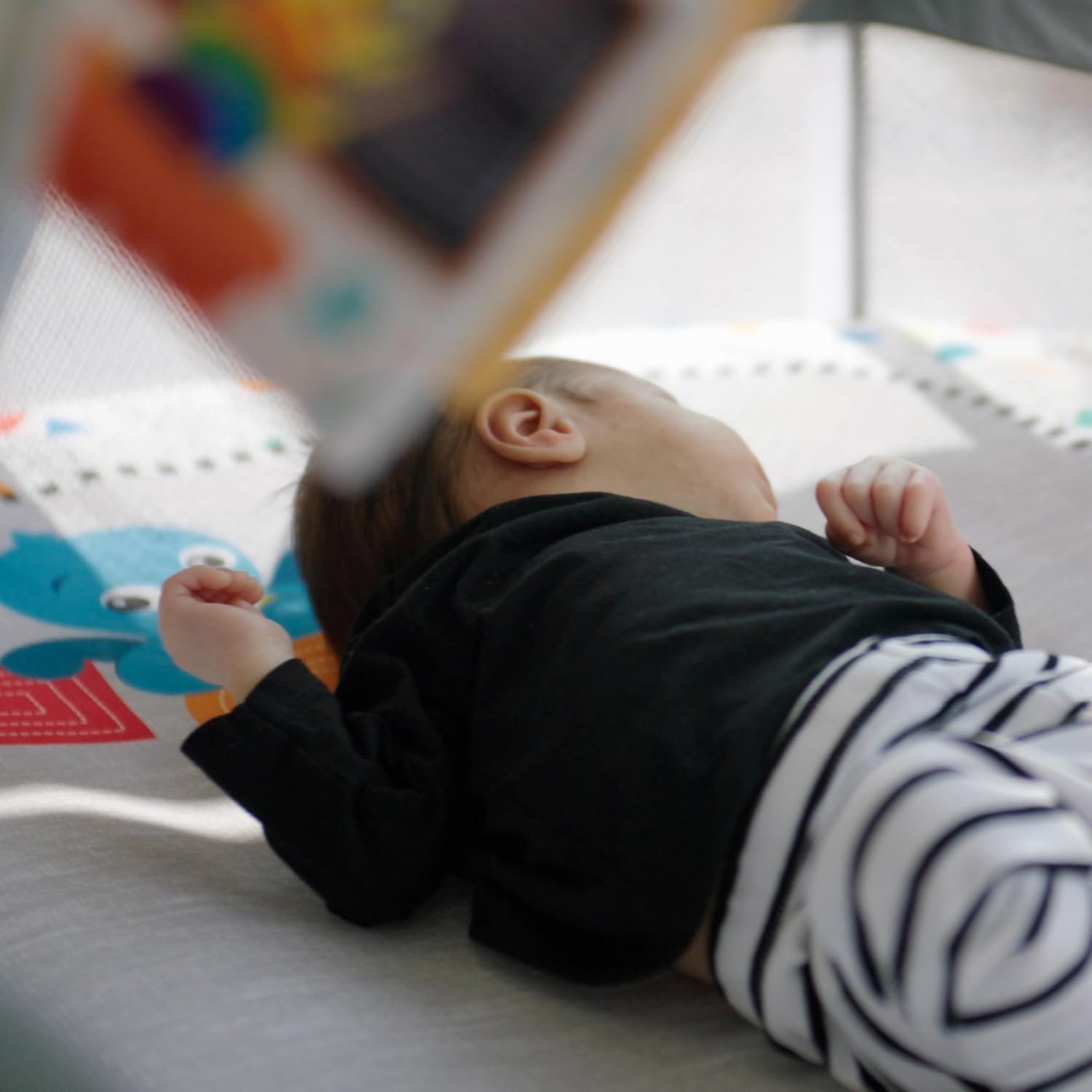 Baby Einstein Kick & Snooze 3-in-1 Foldable Playard, Bassinet and Musical Play Gym, Includes Fitted Sheet, 3-Step Easy Fold, Piano Toy with 25+ Minutes of Music, Grows with Baby, Ages 0 Months and Up