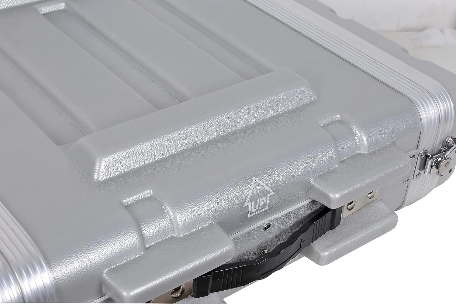 Crossrock Stackable 2U Rack Case, Strong Molded with Heavy Duty Hardware, Standard 19.25' Depth-Silver(CRA8602USL)