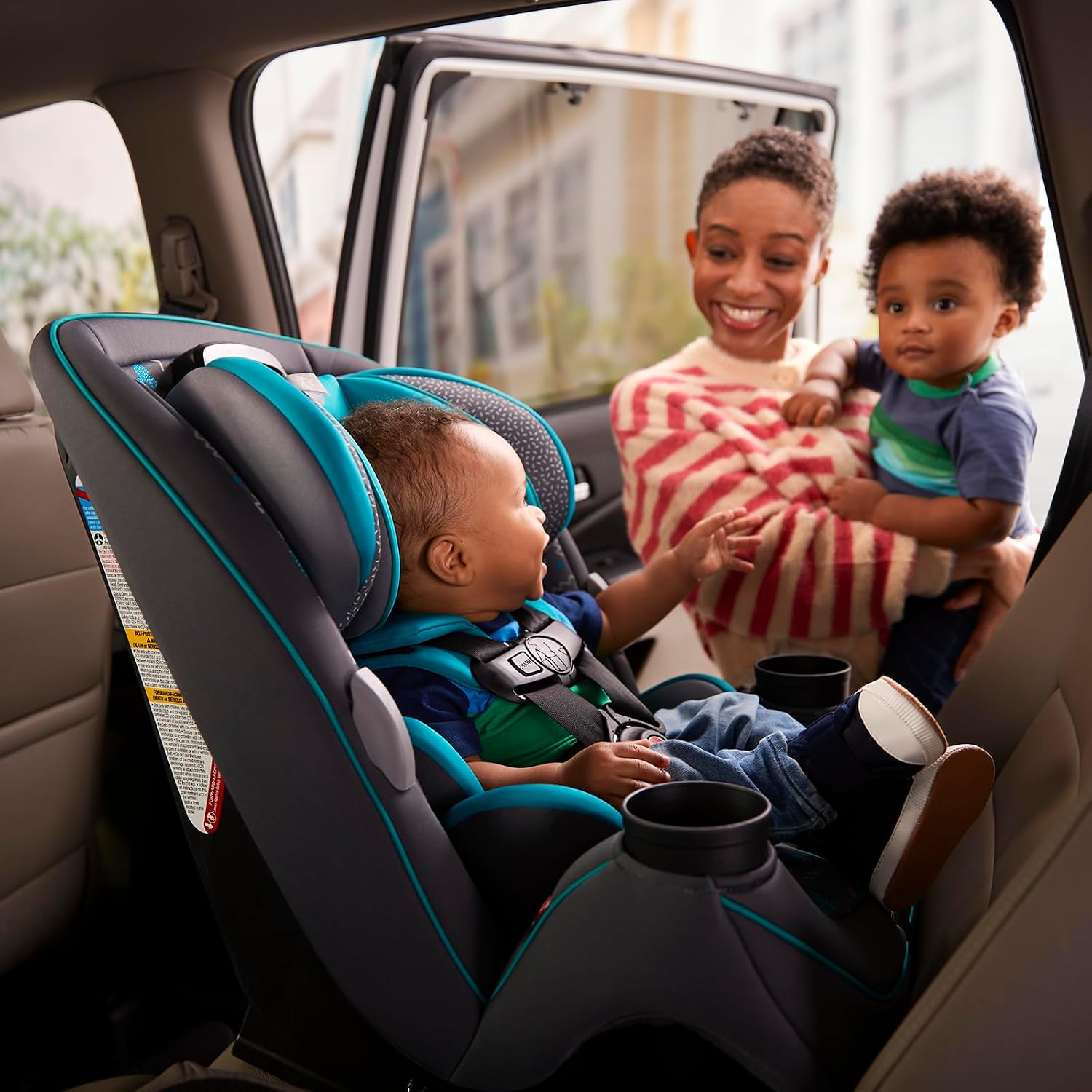 Disney Baby Grow and Go All-in-One Convertible Car Seat, Mickey Sprinkle