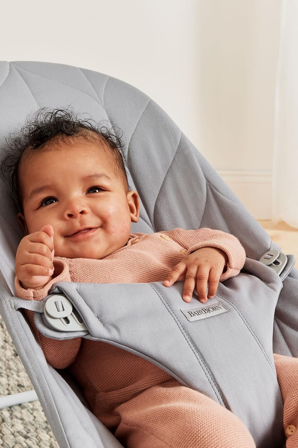BabyBjörn Bouncer Bliss, Light Gray, Woven, Petal Quilt | 2-in-1 Adjustable Baby Bouncer Seat and Toddler Chair, Newborn to Toddler (8-29 lbs), 4 Positions, Lightweight & Portable
