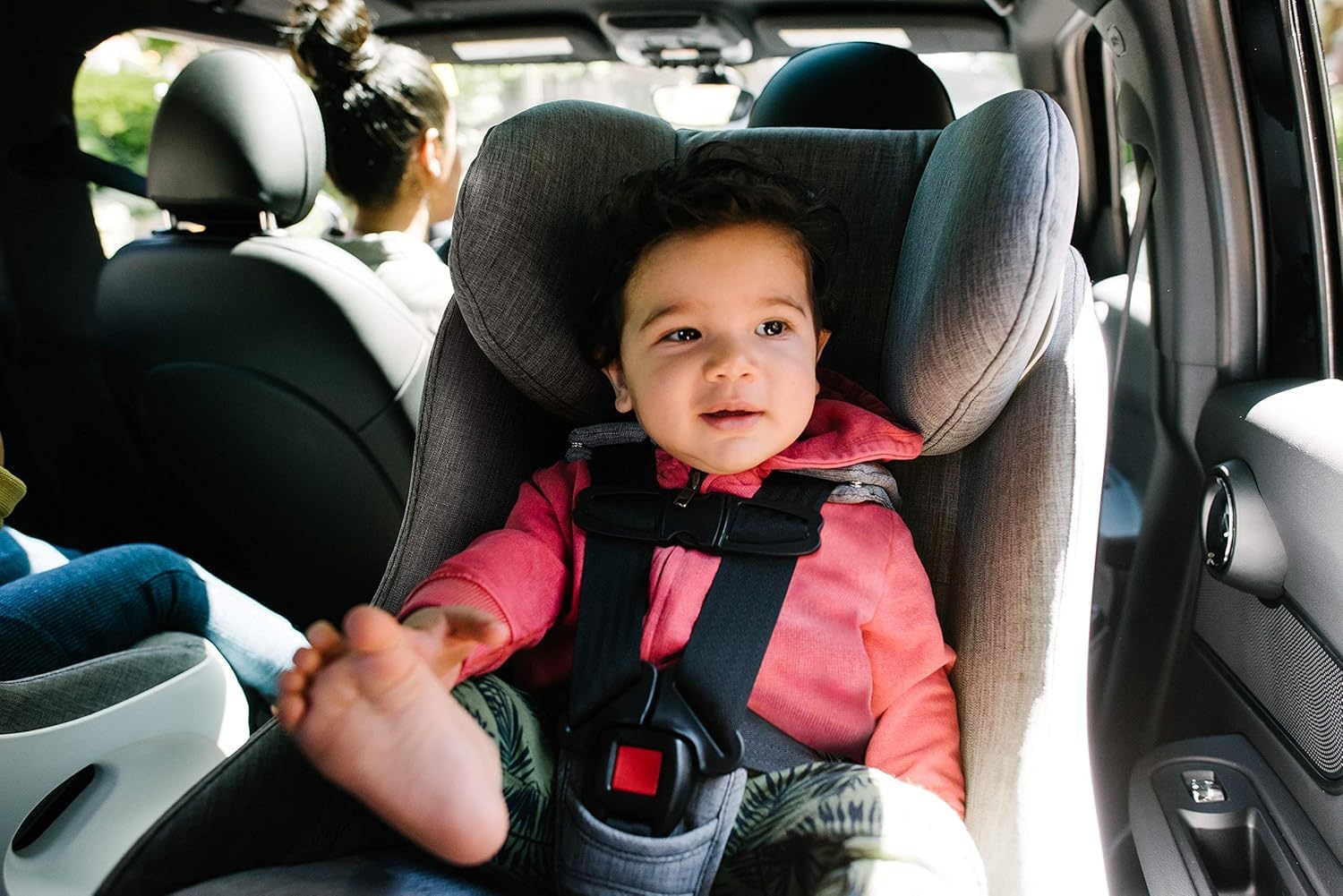 Clek Foonf Convertible Car Seat with Rigid Latch System, Crumple Zone Safety System, Adjustable Headrest, Reclining Design and Anti-Rebound Bar (Thunder)