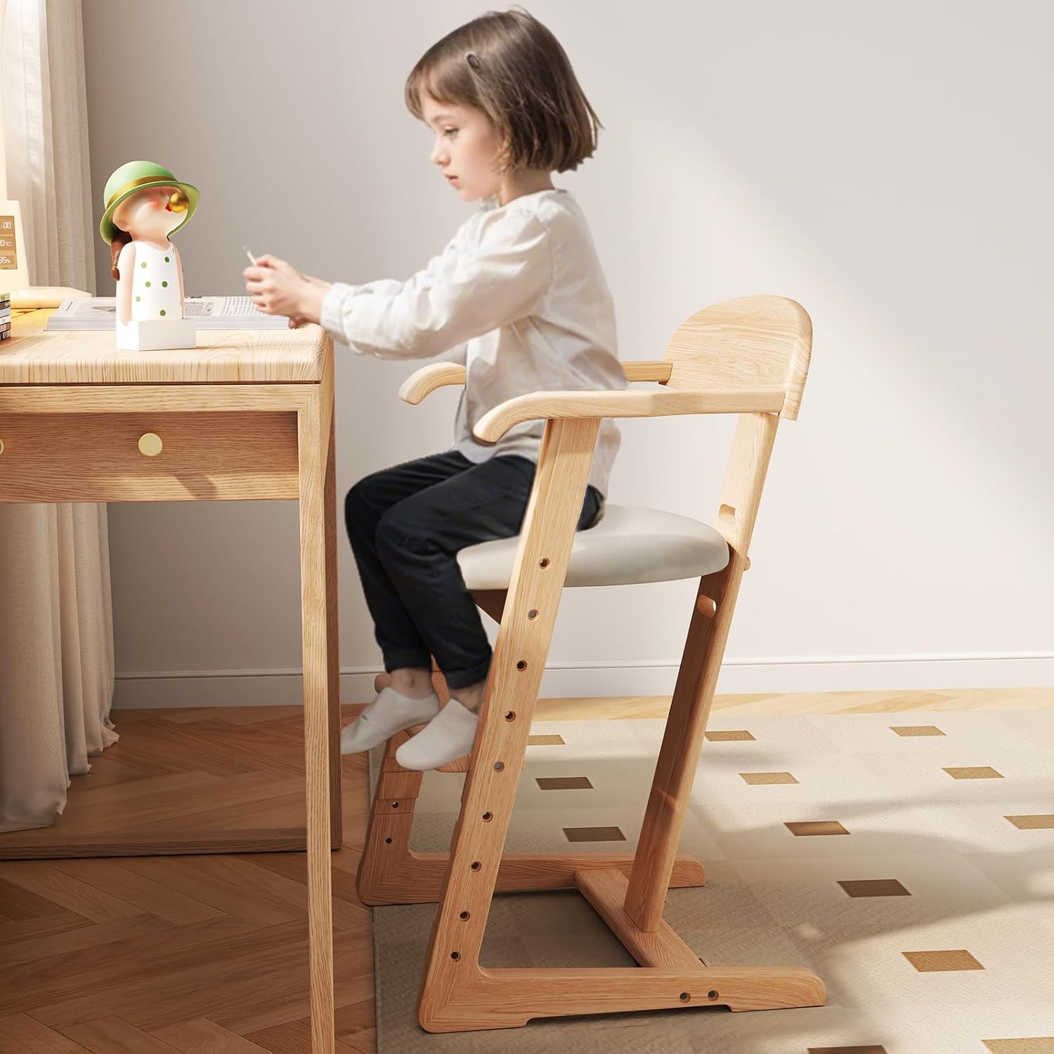 DOMGMUWUJEE Solid Wood Toddler Dining Chair - Adjustable Height Easy to Clean Toddler high Chair - Kids high Chair from 3 Years to 200 Lb, Grow with Child (Natural Grey)