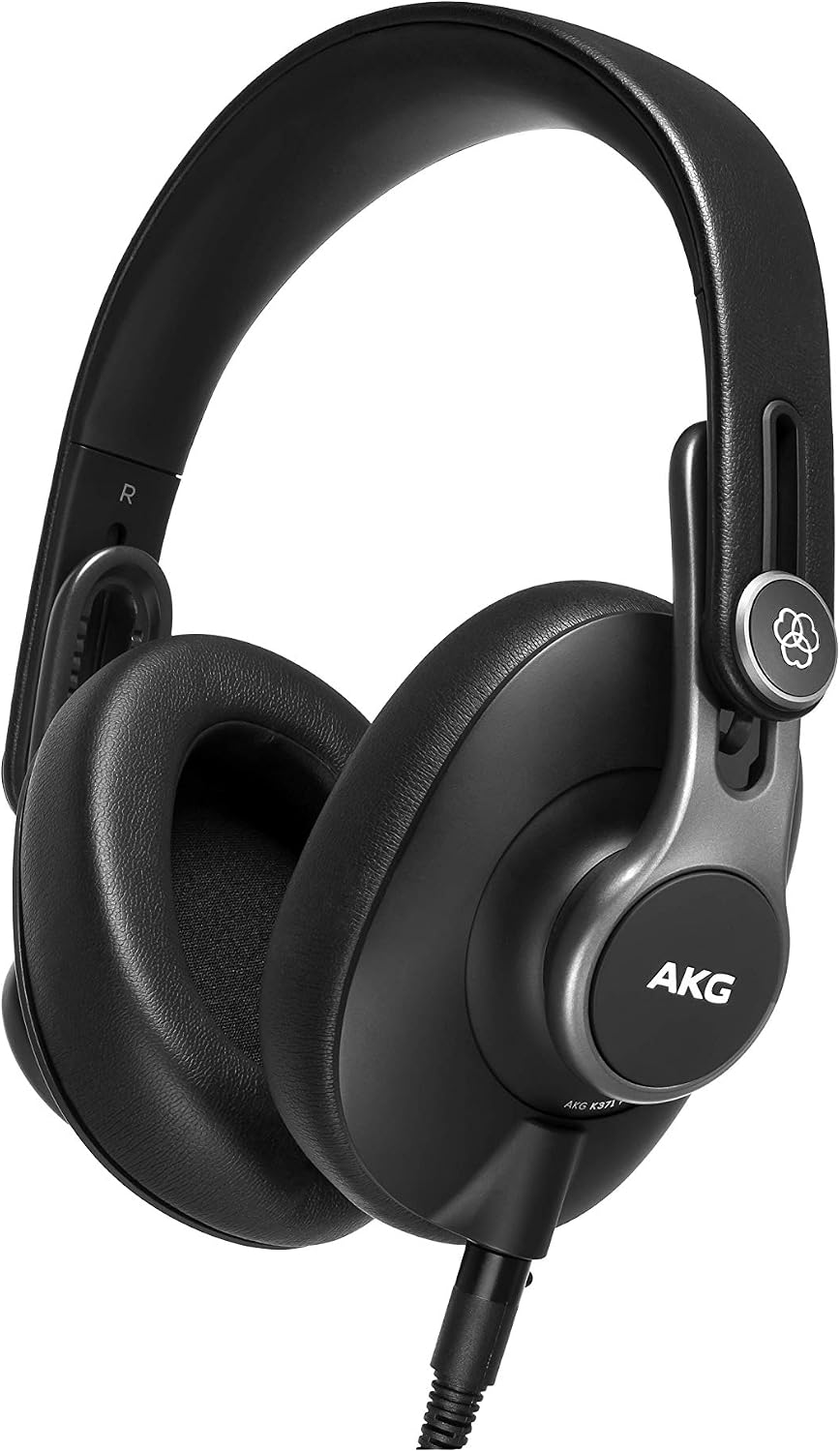 AKG Podcaster Essentials Kit