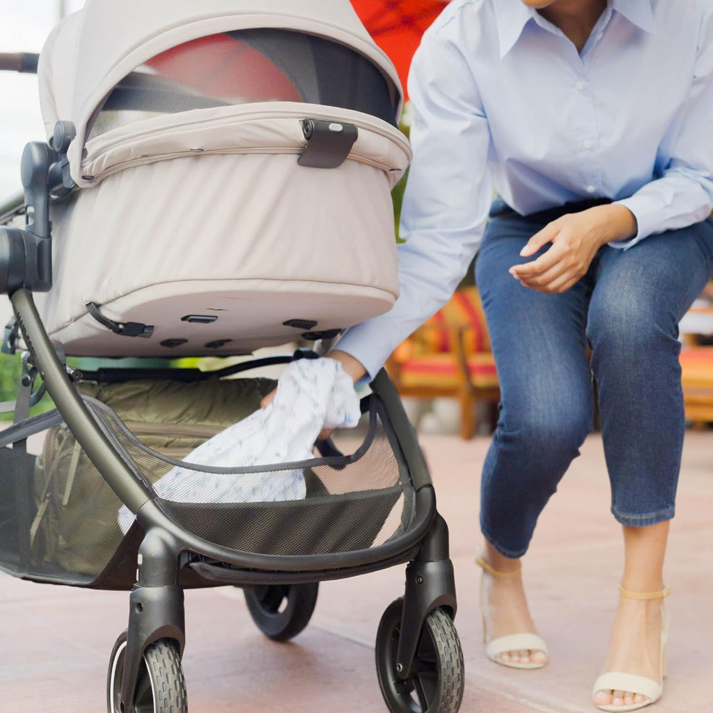 Maxi-Cosi Zelia™ Luxe 5-in-1 Modular - Baby Travel System Car Seat and Stroller, Infant Car Seat and Stroller Combo, Baby Car Seat and Stroller Combo in New Hope Navy