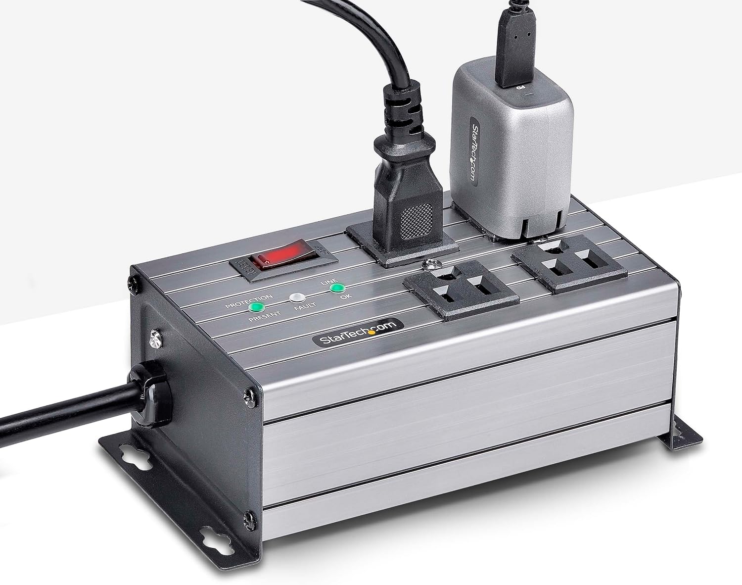 StarTech.com Flat Plug 4-Outlet Heavy Duty Industrial Power Strip 125V/15A with Surge Protector, EMI/RFI Isolation, Mountable PDU, 8ft/2.4m Extension Power Cord, NEMA 5-15P/R, TAA