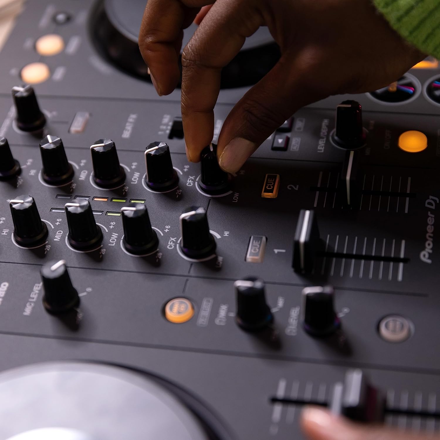 Pioneer DJ DDJ-FLX4 2-deck Rekordbox and Serato DJ Controller - Graphite