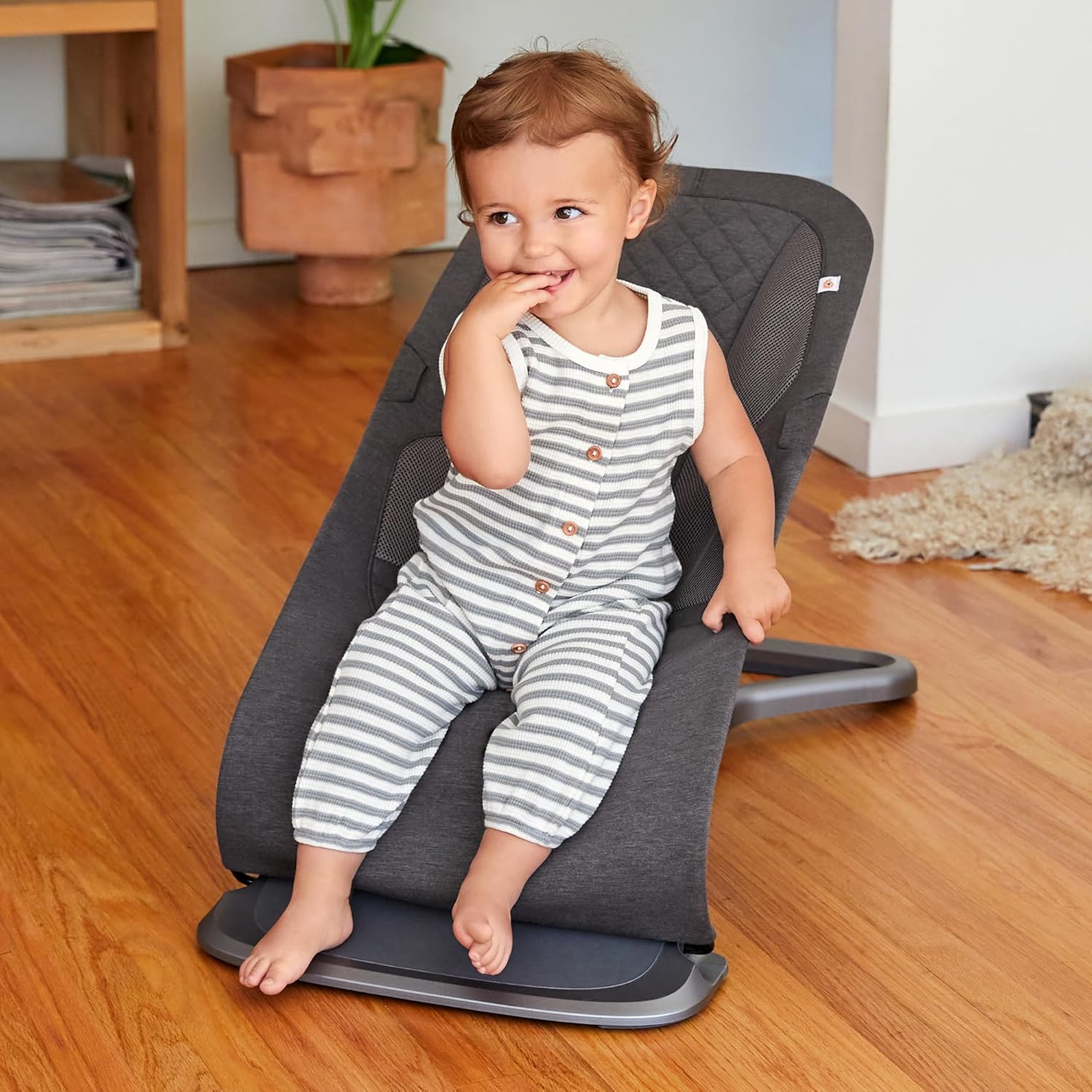 Ergobaby Evolve 3-in-1 Bouncer Seat for Babies and Toddlers 5.5-25lbs - Multi Position Baby Rocker Seat with Adjustable Heights, Secure Harness, Newborn Insert - Charcoal Grey