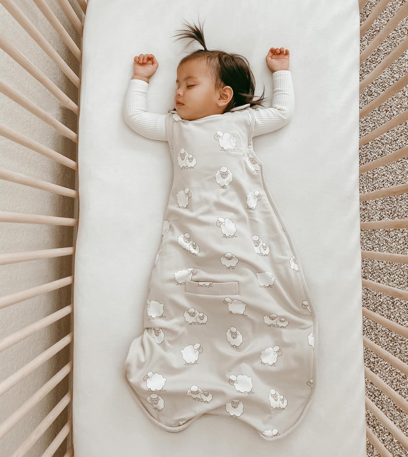 Woolino Merino Wool & Organic Cotton Baby Sleep Sack 2-24 Months – Ultimate 4-Season Baby Sleeping Bag, Universal Size Wearable Blanket, 2-Way Zipper & Adjustable Fit, Year-Round Use - Sheep