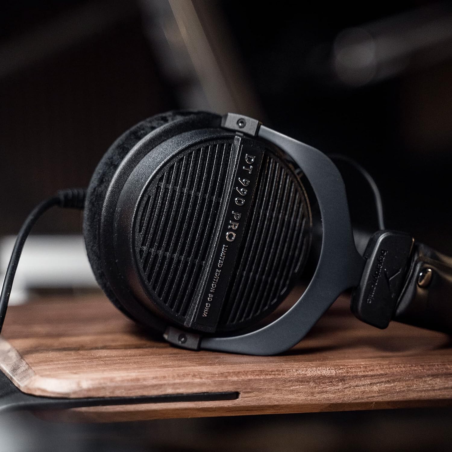 beyerdynamic DT 990 PRO, 80 Ohm, Open Back, Over Ear, Wired Professional Studio Headphones, Gaming, Podcast, Audiophile, Mixing, 3m Straight Cable, Black with Limited Edition Black Velour Ear Pads