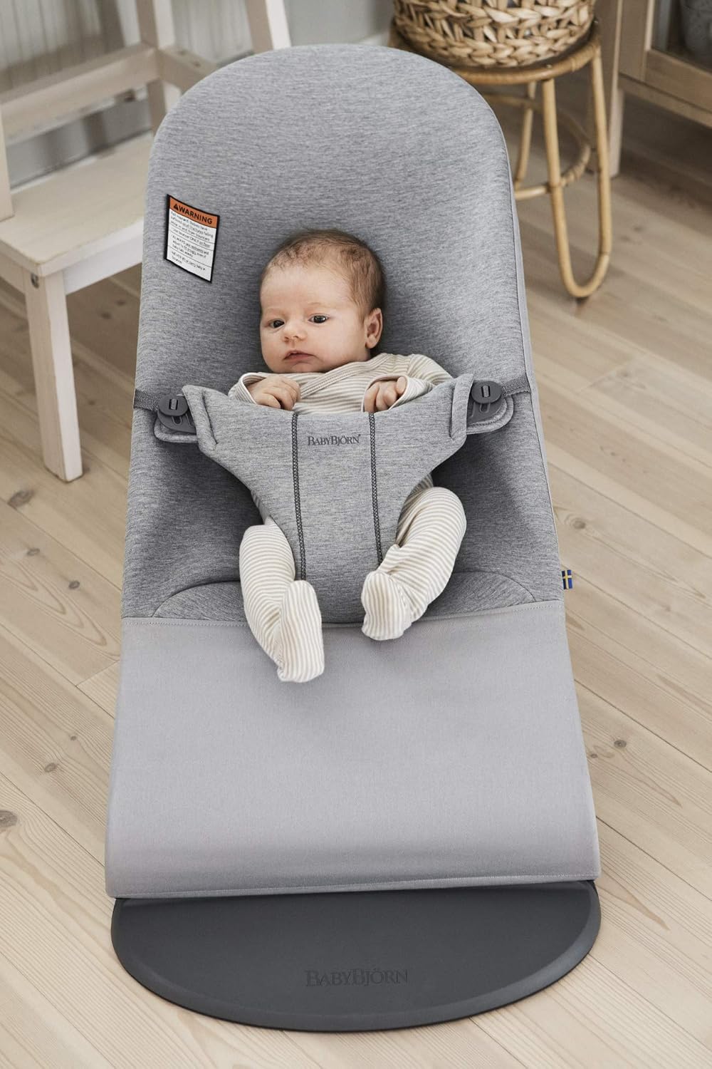 BabyBjörn Bouncer Bliss, Light Gray, 3D Jersey | 2-in-1 Adjustable Baby Bouncer Seat and Toddler Chair, Newborn to Toddler (8-29 lbs), 4 Positions, Lightweight & Portable