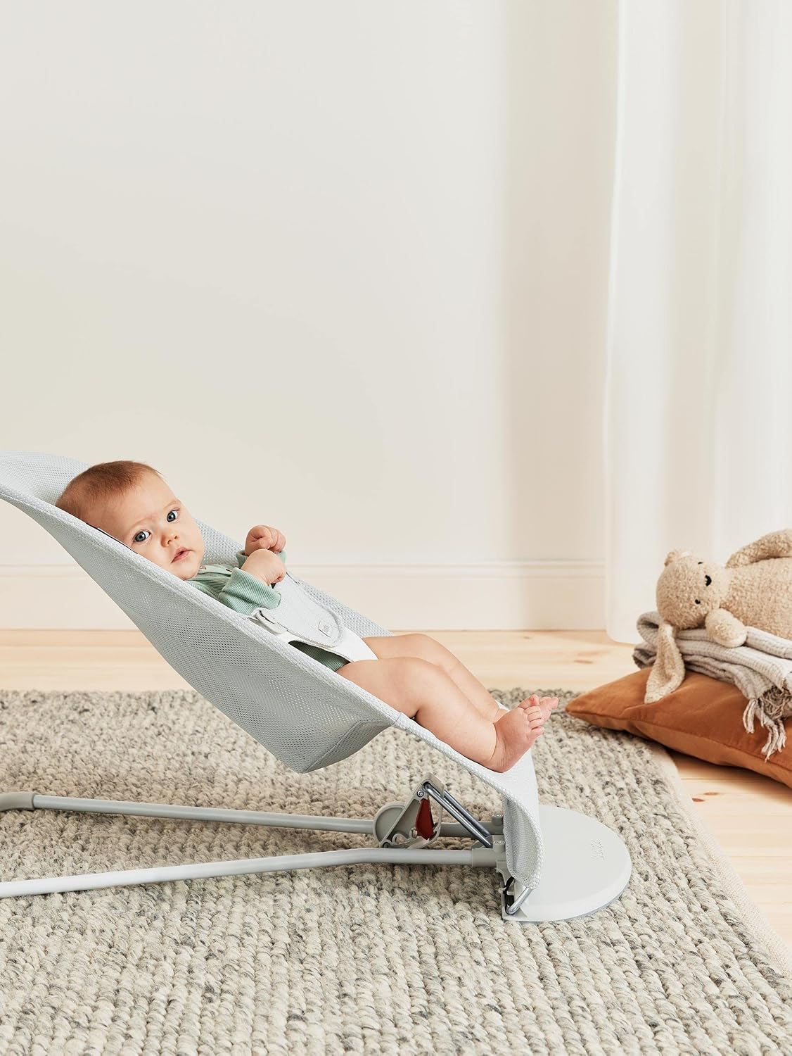 BabyBjörn Bouncer Balance Soft, Mesh, Silver/White 2-in-1 Adjustable Baby Bouncer Seat and Toddler Chair, Newborn to Toddler (8-29 lbs), 4 Positions, Lightweight & Portable