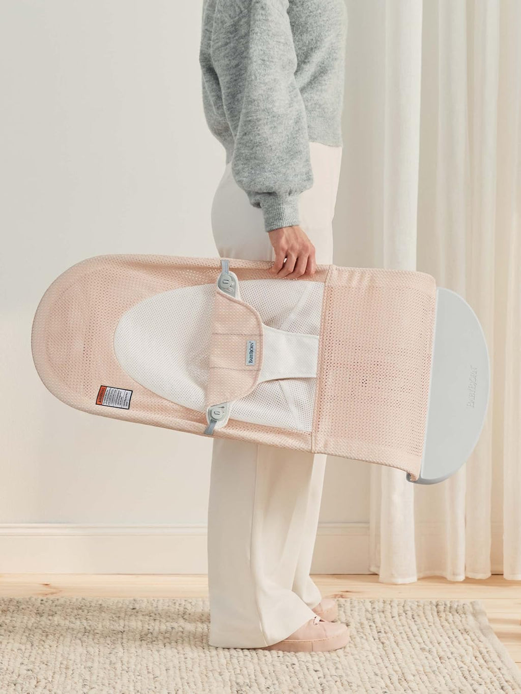 BabyBjörn Bouncer Balance Soft, Light Grey Frame, Mesh, Pearly Pink/White, 2-in-1 Adjustable Baby Bouncer Seat and Toddler Chair, Newborn to Toddler (8-29 lbs), 4 Positions, Lightweight & Portable