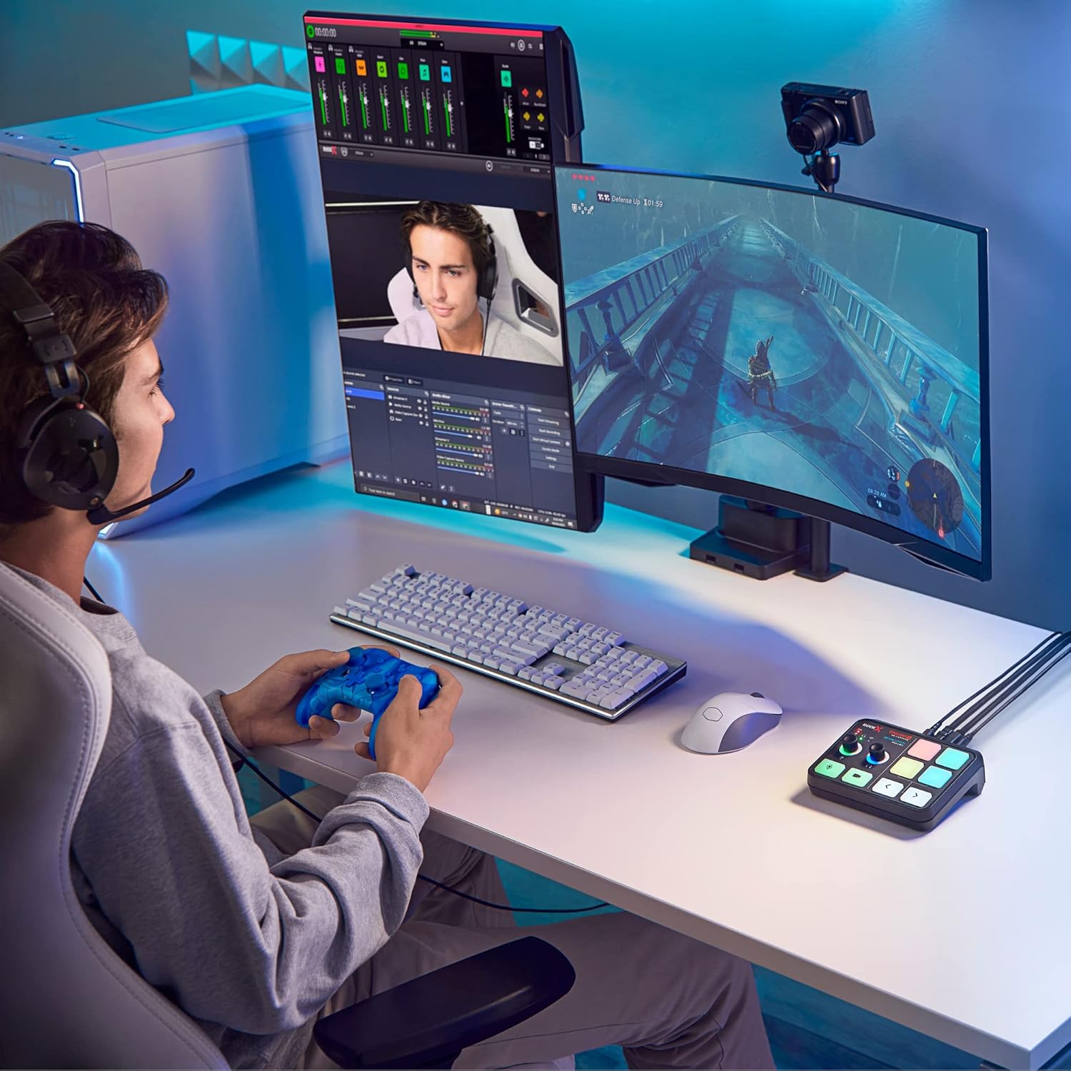 RØDE X Streamer X Professional Integrated Audio Interface and 4K Video Capture Card with XLR, HDMI and TRRS Connectivity for Streaming, Gaming and Content Creation