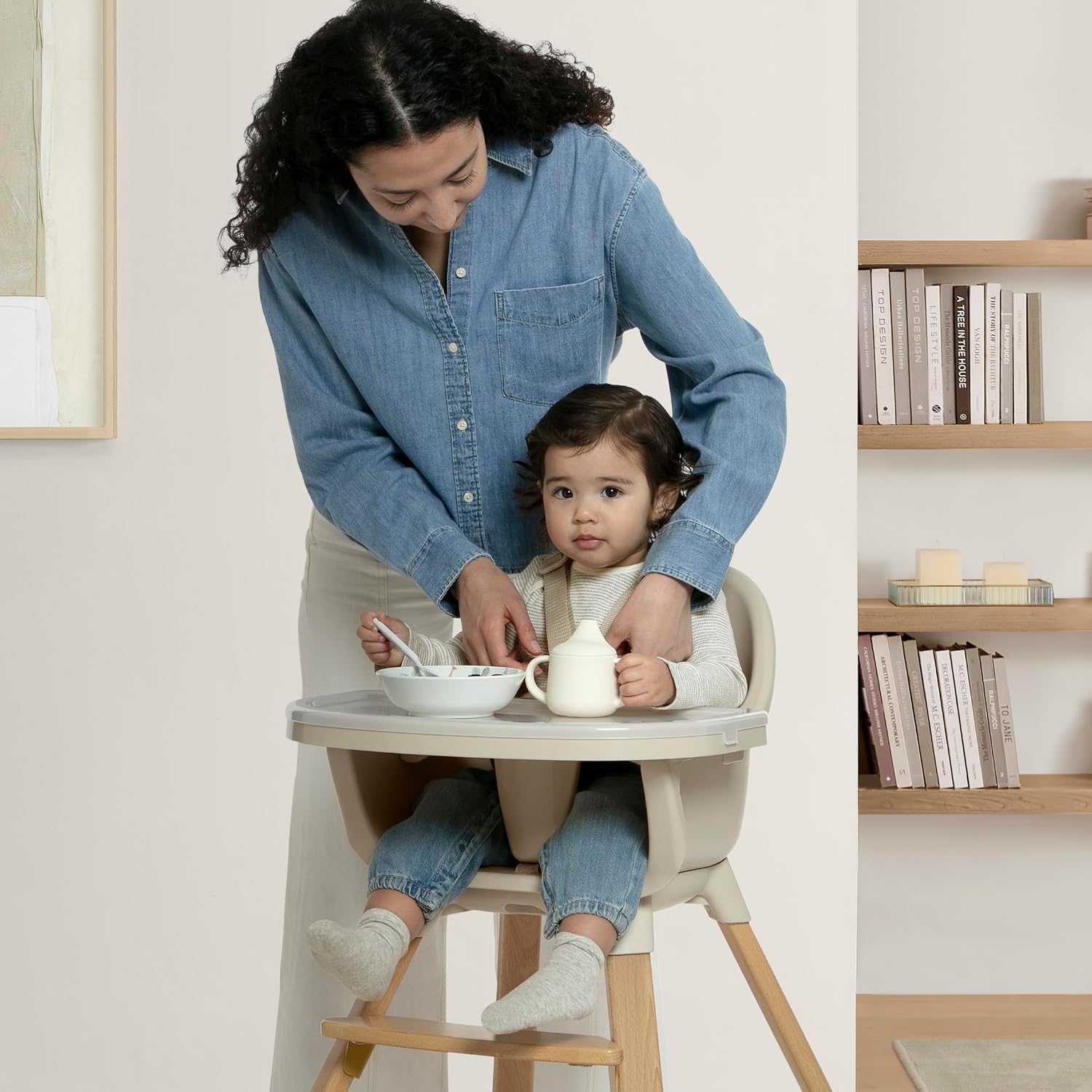 Delta Children - babyGap Otto 3-in-1 High Chair - High Chair Converts to Toddler Dinning Chair and Booster Seat - Dishwasher Safe Meal Tray - FSC-Certified Wood, Oatmeal