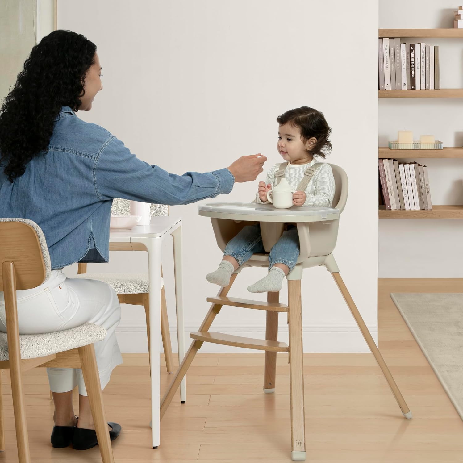 Delta Children - babyGap Otto 3-in-1 High Chair - High Chair Converts to Toddler Dinning Chair and Booster Seat - Dishwasher Safe Meal Tray - FSC-Certified Wood, Oatmeal