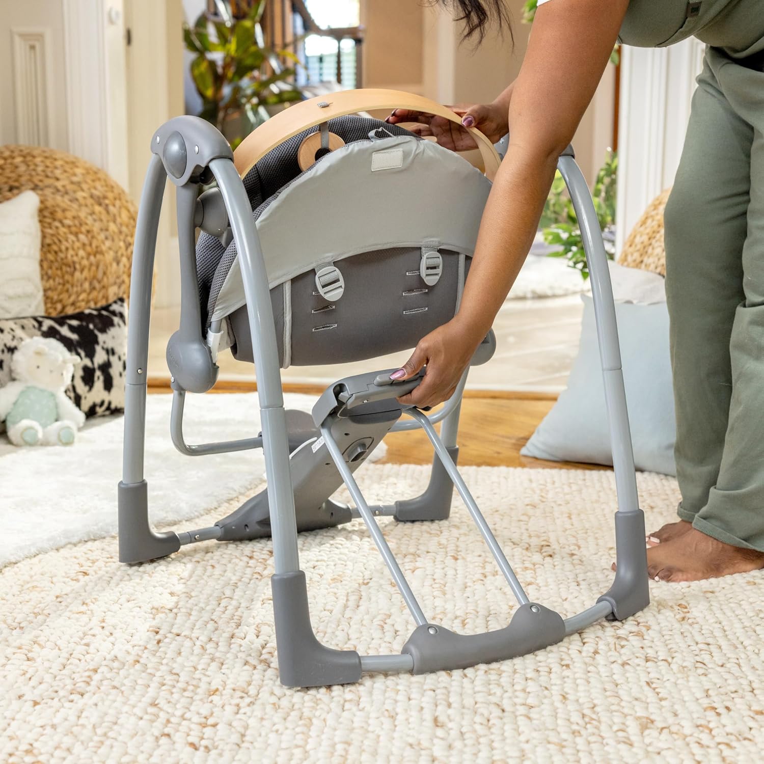 Ingenuity Every Season Swing 'n Go Portable Swing - Cooling and Warming Fabrics, Detachable Sustainable Wooden Toy Bar, 2 Toys, Music, Motorized Swing, for Ages 0-9 Months, Grey - Wesley