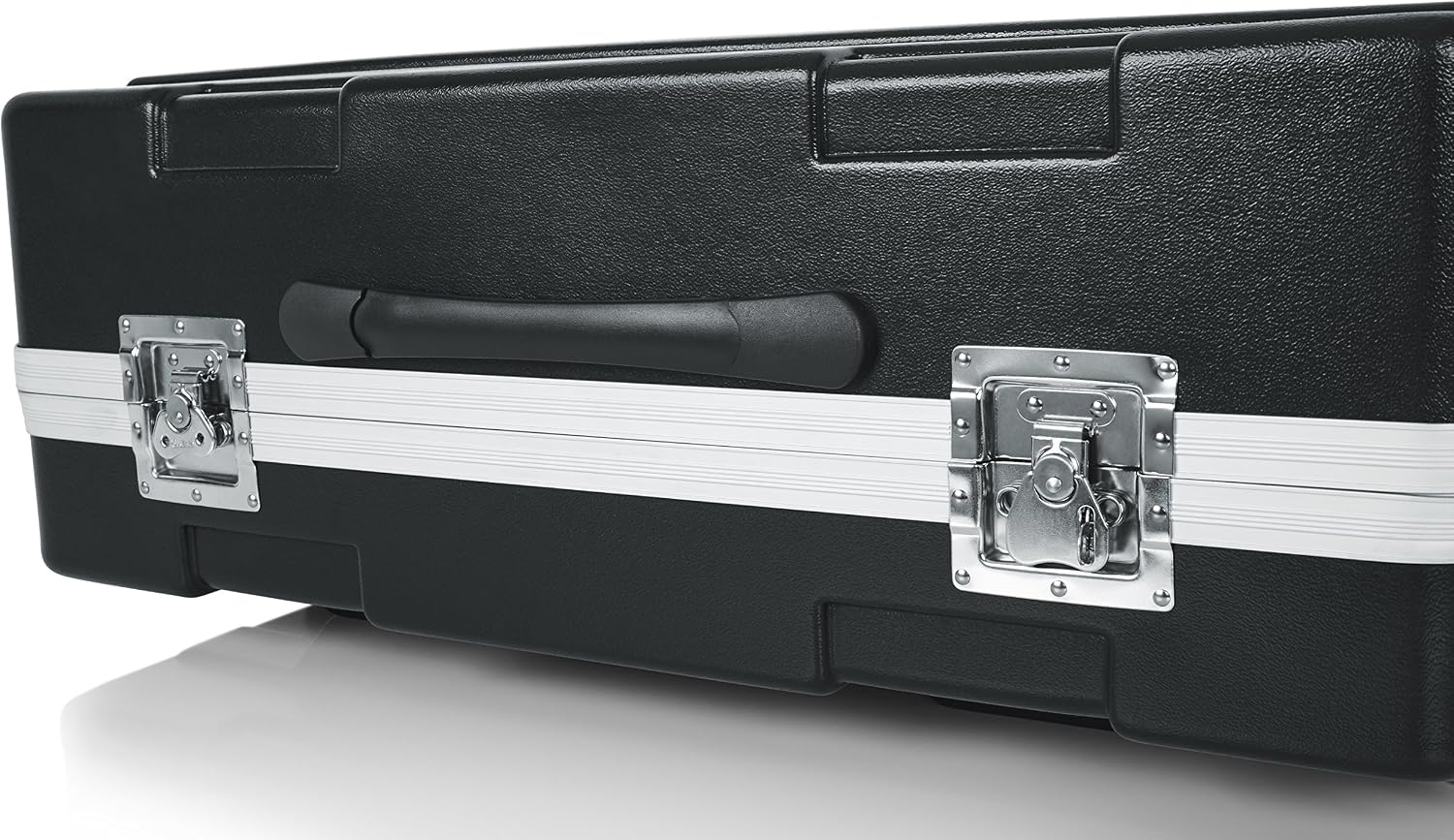 Gator Cases Lightweight Molded ATA Mixer Case with Wheels and Tow Handle, Fits Mixers 20' x 25' (G-MIX 20X25)