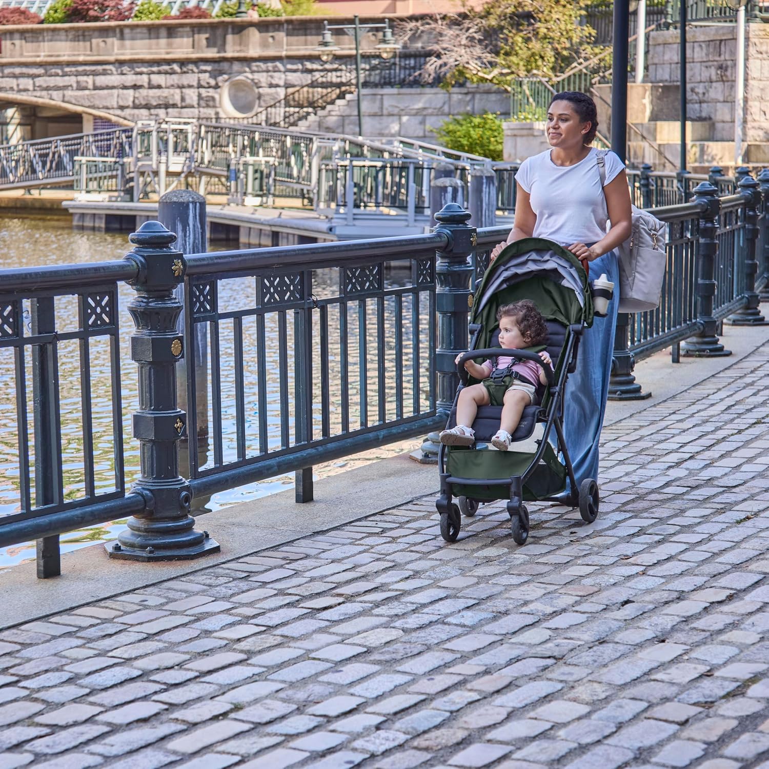 Ingenuity Ingenuity 3Dquickclose CS+ Compact Fold Stroller – Lightweight Stroller with Oversized Canopy, Extra-Large Storage and Compact Fold, Forest