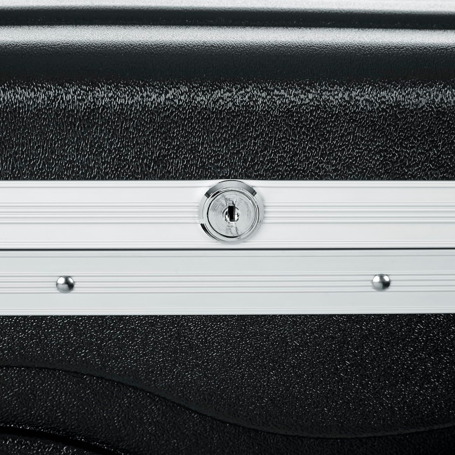 Gator Cases Lightweight Molded 10U Rack Case with Built-in Power Supply, Heavy Duty Latches, Retractable Tow Handle, and Recessed Wheels, 19.25' depth (GRR-10PL-US)